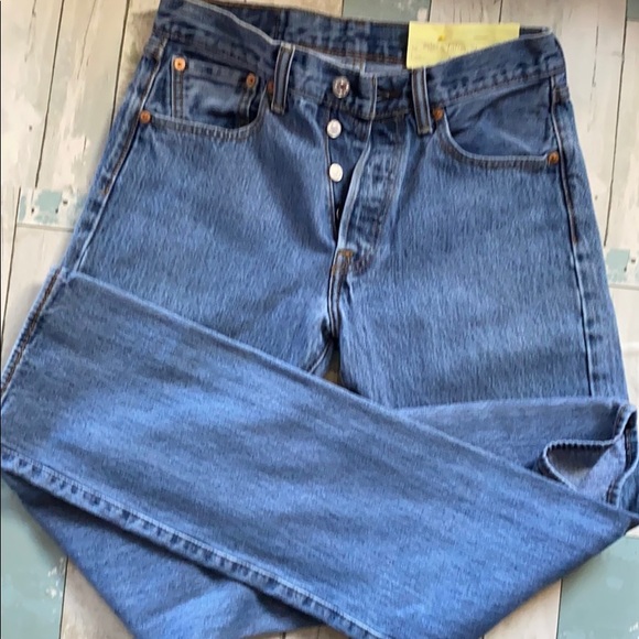Levi's Other - Levi's 501 button fly straight leg classic blue jeans 29X34